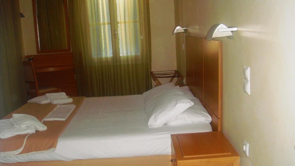 Hotel Argo Galaxidi Quarto foto